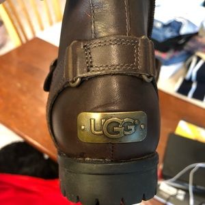 Ugg Leather boots